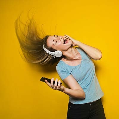 Tip of the Week: Which Headphones are Right for Your Needs? image