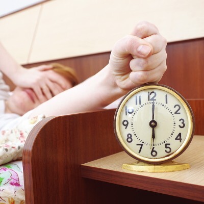 Tip of the Week: 6 Ways to Guarantee You’ll Wake Up Earlier image